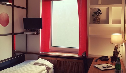 Economy Single Room