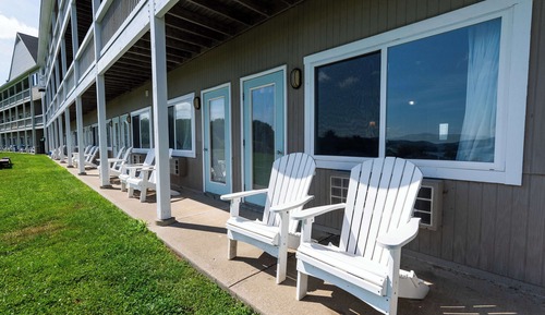 Standard Room, 1 Queen Bed, Accessible, Bay View