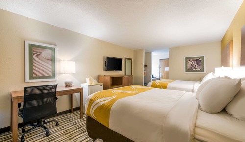 Standard Room, 2 Queen Beds, Non Smoking