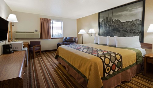 Studio Suite, 1 King Bed, Non Smoking
