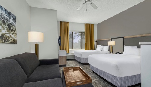 Suite, Multiple Beds, Non Smoking