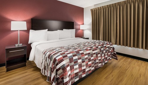 Suite, 1 King Bed, Non Smoking