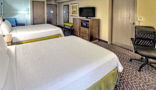 Room, 2 Queen Beds, Accessible (Hearing)