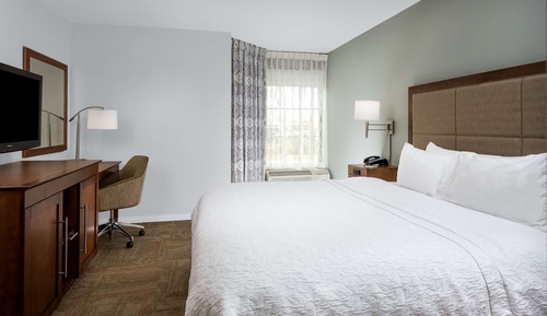 Suite, 1 King Bed, Fireplace