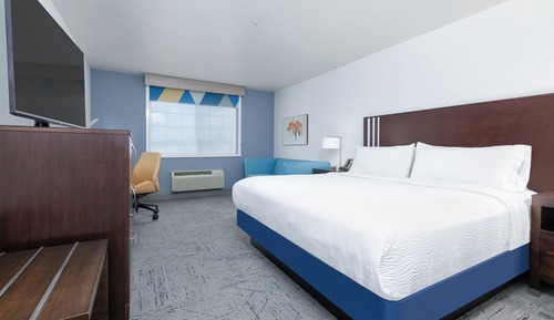 Standard Room, 1 King Bed with Sofa bed