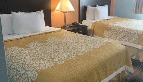 Room, 2 Queen Beds, Smoking