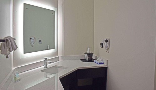 Suite, 1 King Bed with Sofa bed, Non Smoking