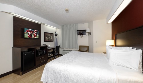 Superior Room, 1 King Bed (Smoke Free)