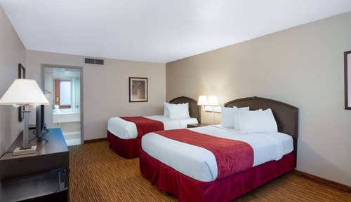Room, 2 Queen Beds, Non Smoking (Pet-Friendly)