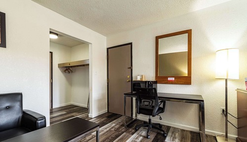 Room, 1 King Bed, Accessible, Non Smoking