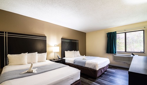 Room, 2 Queen Beds, Non Smoking (Pet Friendly)