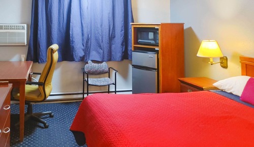 Standard Room, 1 Queen Bed, Non Smoking