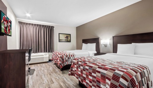 Standard Room, 2 Double Beds (Smoke Free)