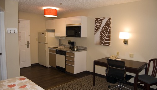 Standard Room, 1 Queen Bed, Smoking
