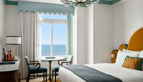 Room, 1 King Bed (Ocean)