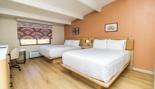Room, 2 Queen Beds, Non Smoking