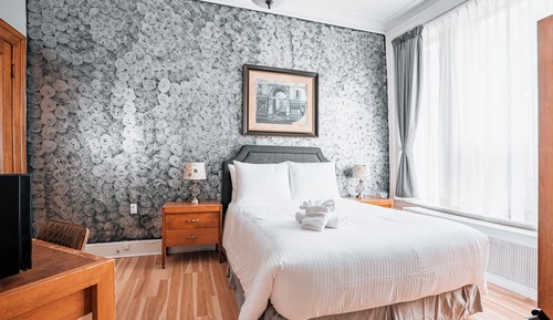 Superior Room, 1 Queen Bed