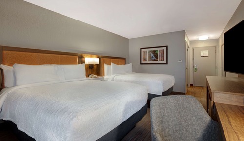 Two double beds non smoking