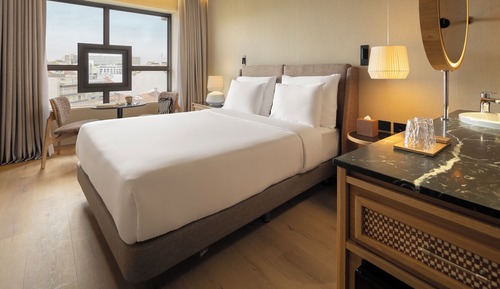 Double or Twin Room, City View (Cool)