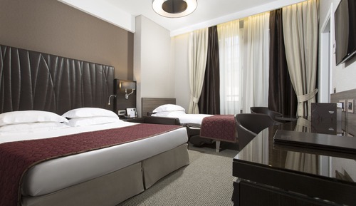Deluxe Triple Room