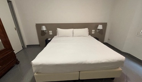 Asinelli apartment
