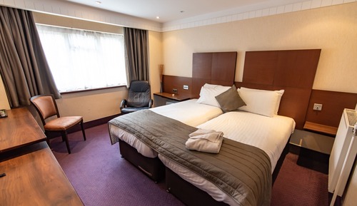 Standard Twin Room