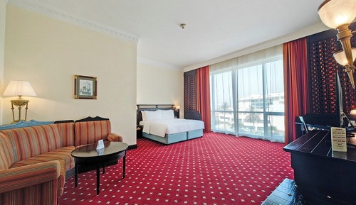 Deluxe Room, 1 King Bed complimentary shuttle to DXB Airport Terminal 1 & 3