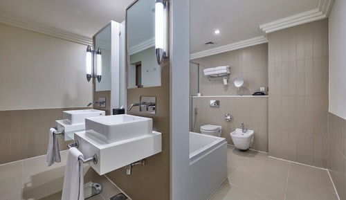 Suite, 2 Twin Beds (Club)