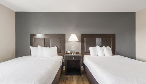 Standard Studio Suite, 2 Queen Beds, Non Smoking