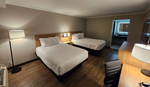 Suite, 2 Double Beds, Non Smoking