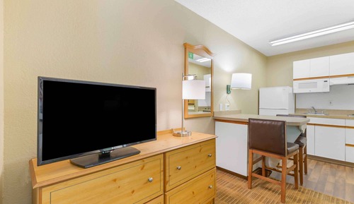 Studio, 1 Queen Bed, Non Smoking