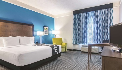 Room, 1 King Bed, Non Smoking