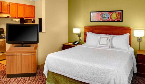 Studio Suite, 1 Queen Bed, Non Smoking