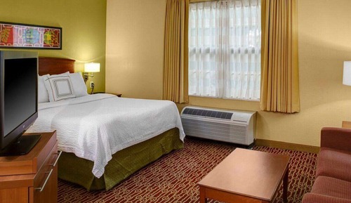 Studio Suite, 1 Queen Bed, Accessible, Non Smoking (Mobility/Hearing Impaired)