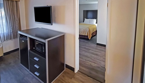 Two Bedroom Suite, 2 Queen Beds, Non Smoking