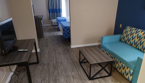 Suite, 2 Queen Beds, Non Smoking