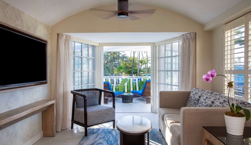 Club Suite, 1 King Bed, Balcony