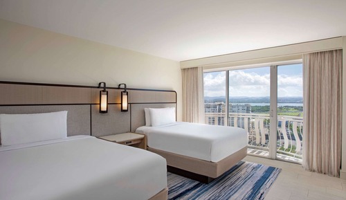 Executive Suite, 2 Double Beds, City View (Junior)