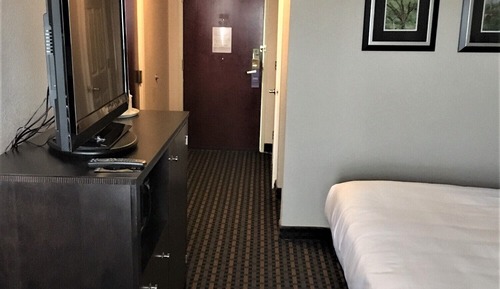 Standard Room, 1 King Bed, Non Smoking