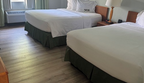 Room, 2 Queen Beds, Non Smoking