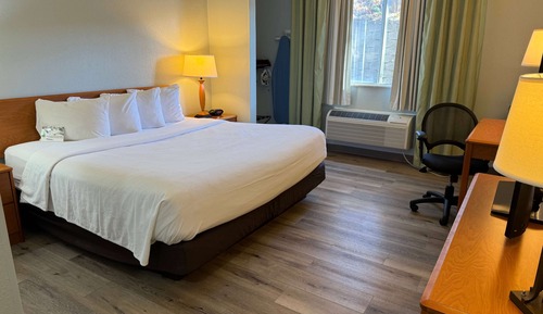 1 King Bed ADA accessible, Non-Smoking