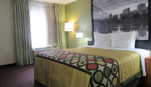 Room, 1 King Bed, Accessible, Non Smoking (Mobility)