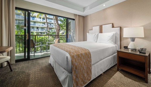Premium Room, 1 King Bed, Garden View