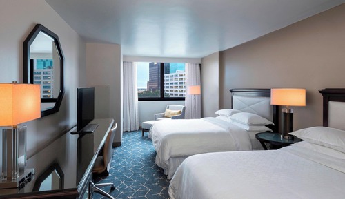 Deluxe Room, 2 Queen Beds, City View (Hearing Accessible)