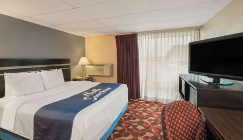 Room, 1 King Bed, Non Smoking