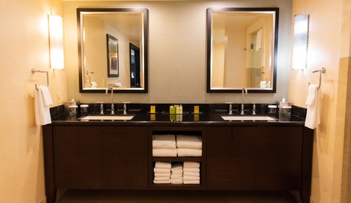 Grand Suite, 1 King Bed, Balcony