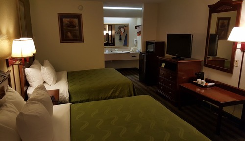 Standard Room, 2 Queen Beds, Smoking
