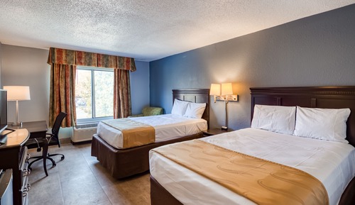 Suite, 2 Double Beds, Non Smoking, Refrigerator & Microwave (Living Room;with Sofabed)