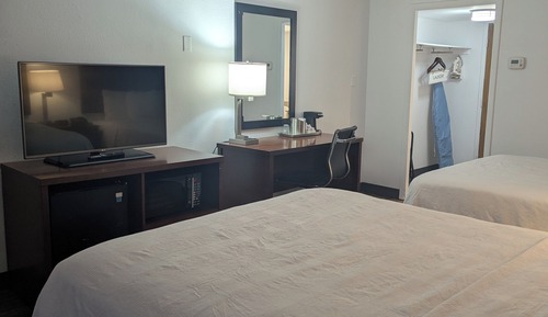 Standard Room, 2 Queen Beds