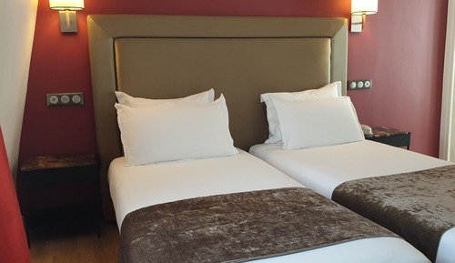 Superior Twin Room